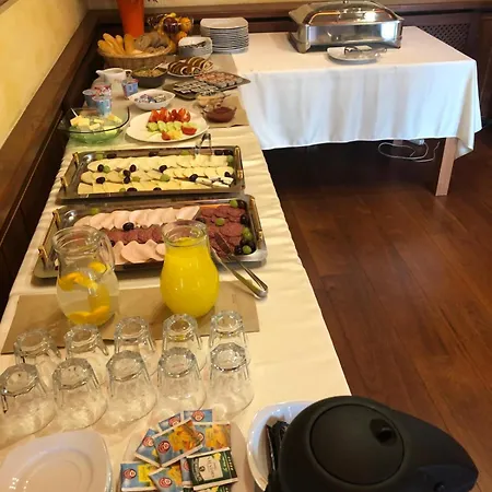 Jazzpenzion 3* Cadca